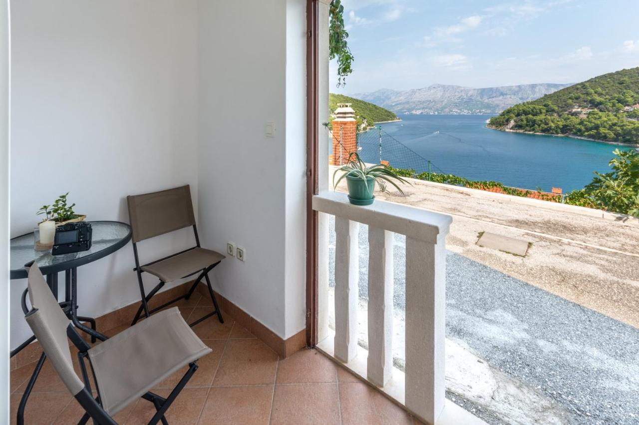 Apartments Darija Pucisca Kültér fotó